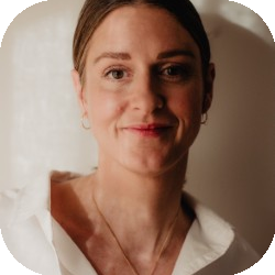 Anna Hislop
